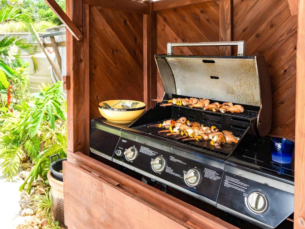 Island Breeze - Round House With Bbq - Wooden Hot Tub - Beach Onna Eksteriør billede